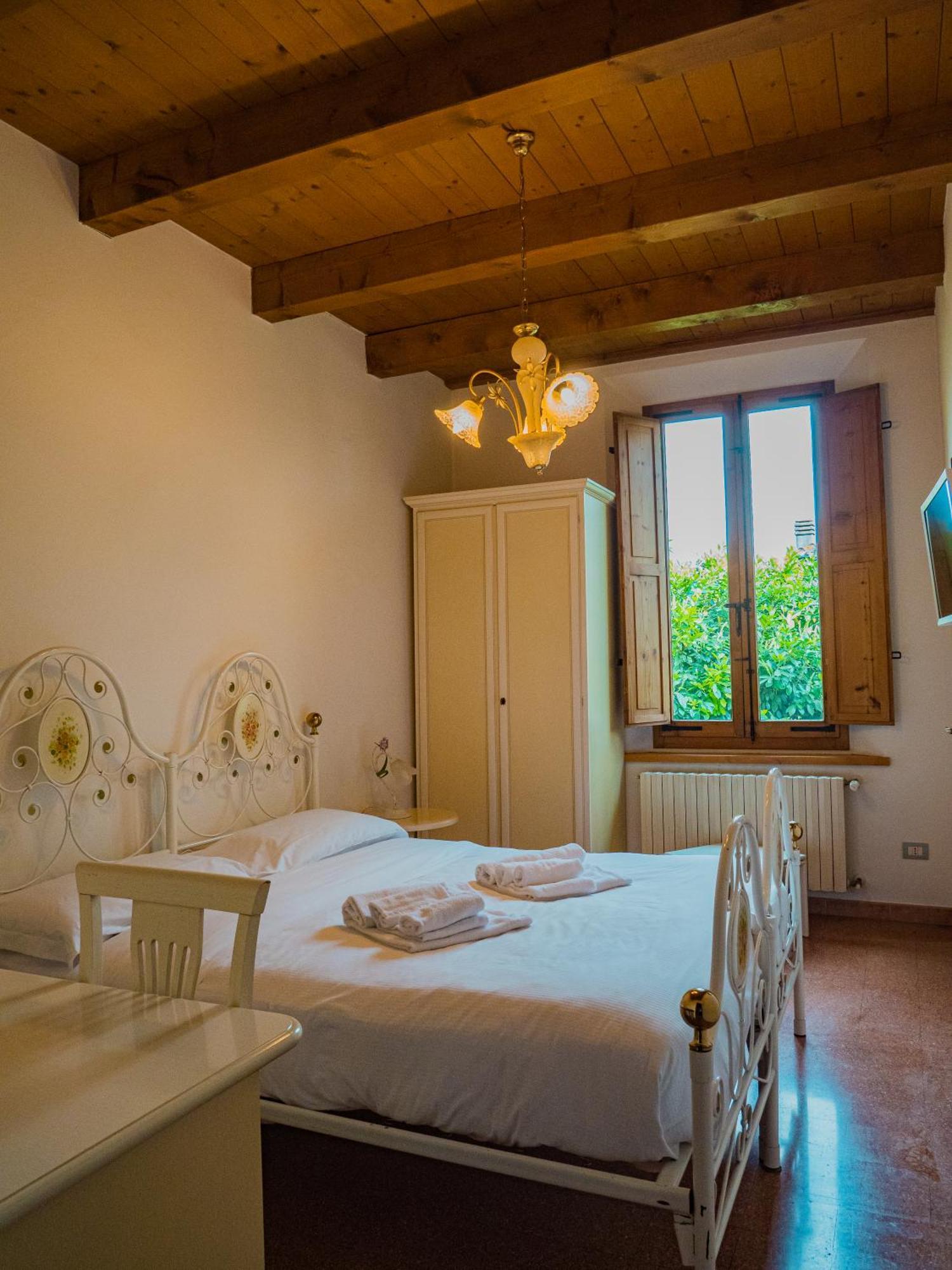 B&B Villa Erika Луго Екстериор снимка