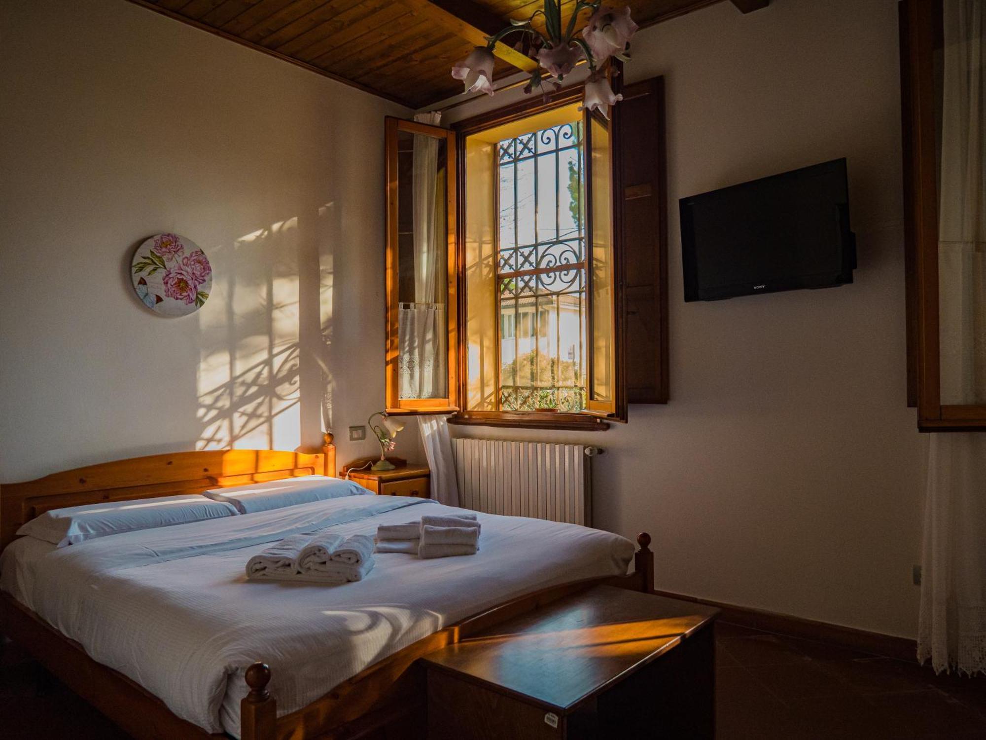 B&B Villa Erika Луго Екстериор снимка